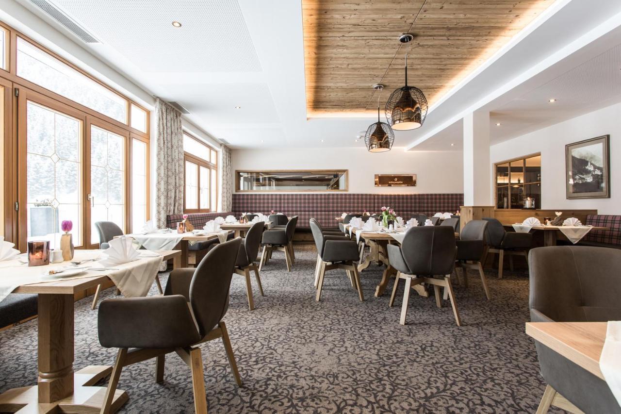 Hotel Weisseespitze เคาเนอร์ทาล ภายนอก รูปภาพ